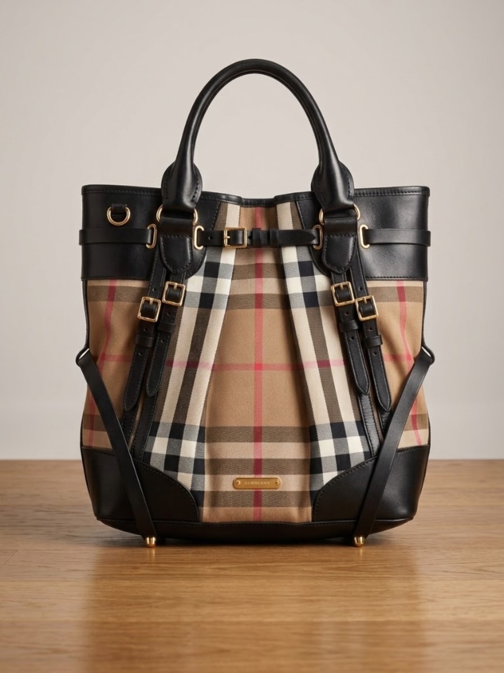 Burberry Lynher Medium check Tote
